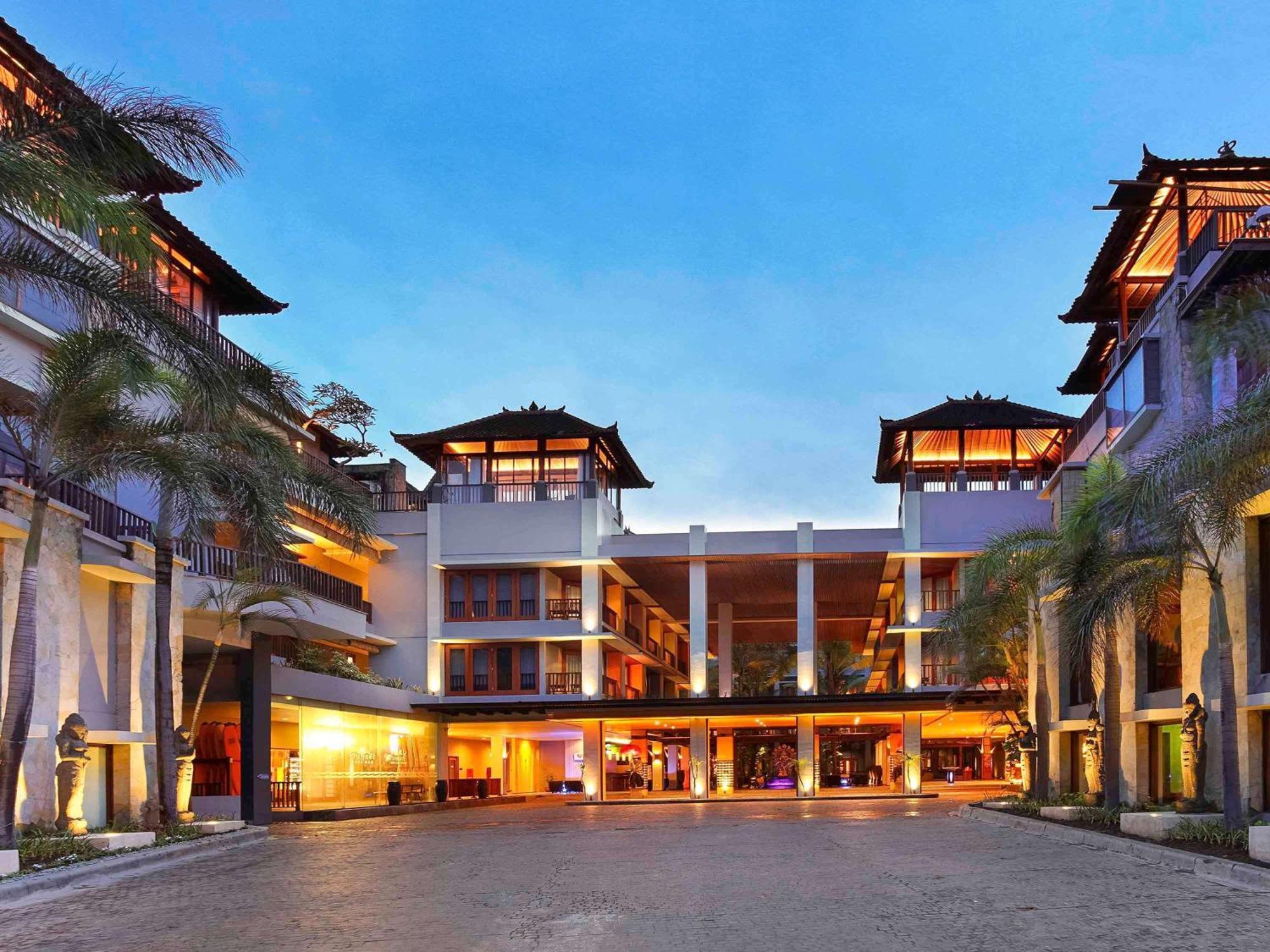 Mercure Kuta Lombok Exterior foto