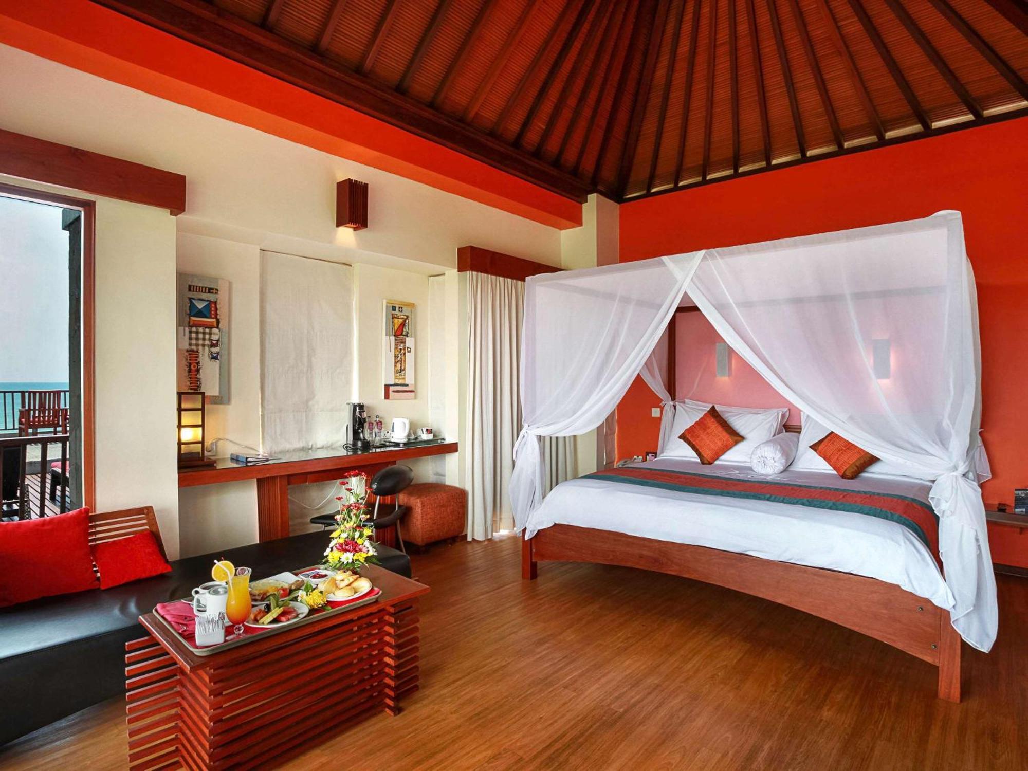 Mercure Kuta Lombok Exterior foto